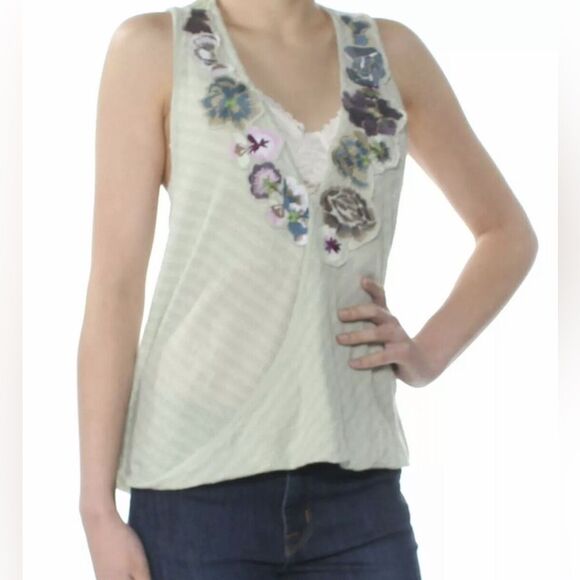 FREE PEOPLE: Woven Flower Embroidered Sleeveless V Neck Top in Mint Green. Sz L - Picture 2 of 10
